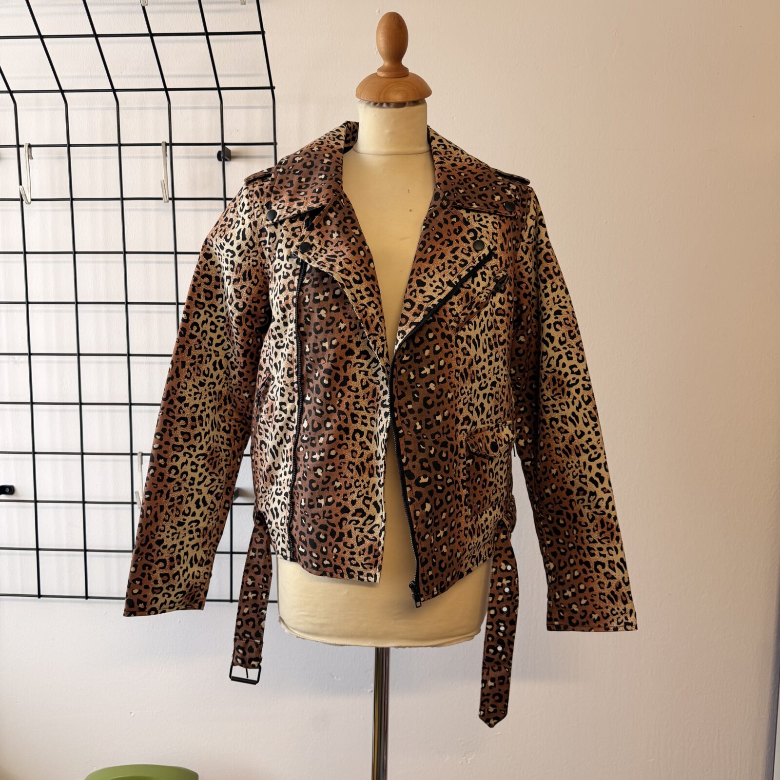 Queen Kerosin Damen Leo Biker Jacke - M