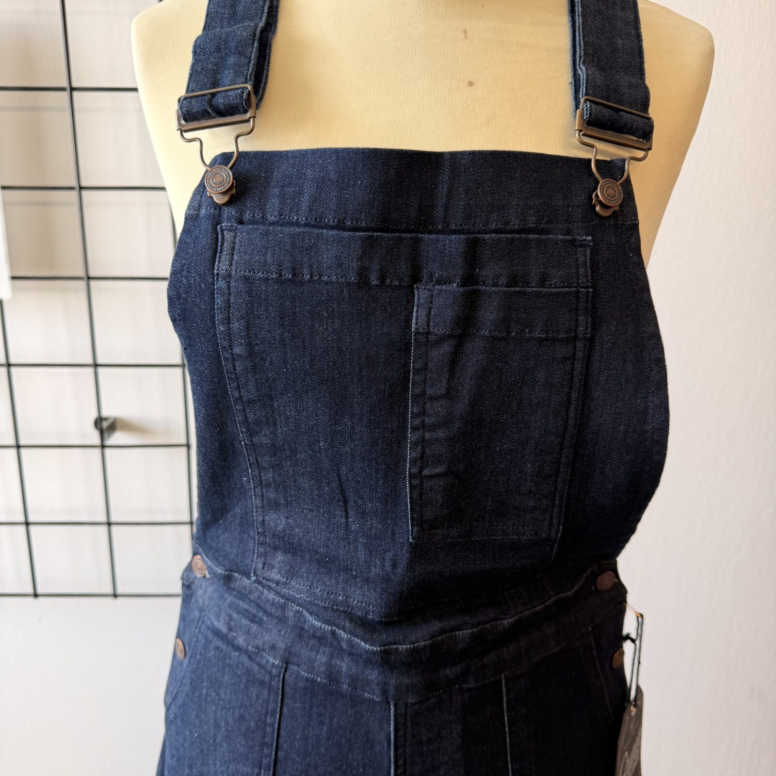 Queen Kerosin Damen Denim Latzhose – Bild 3