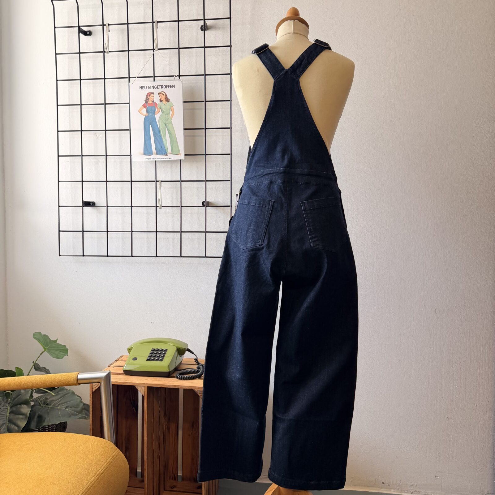 Queen Kerosin Damen Denim Latzhose – Bild 4