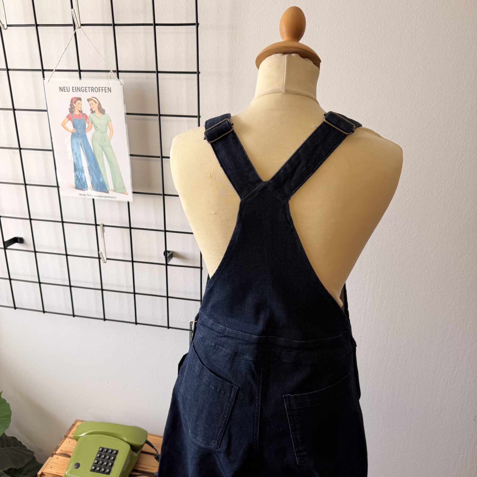 Queen Kerosin Damen Denim Latzhose – Bild 5