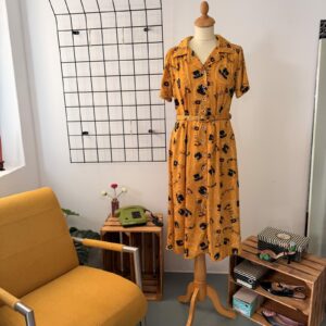 Banned Damen Hemdblusenkleid Telefon Print Senfgelb