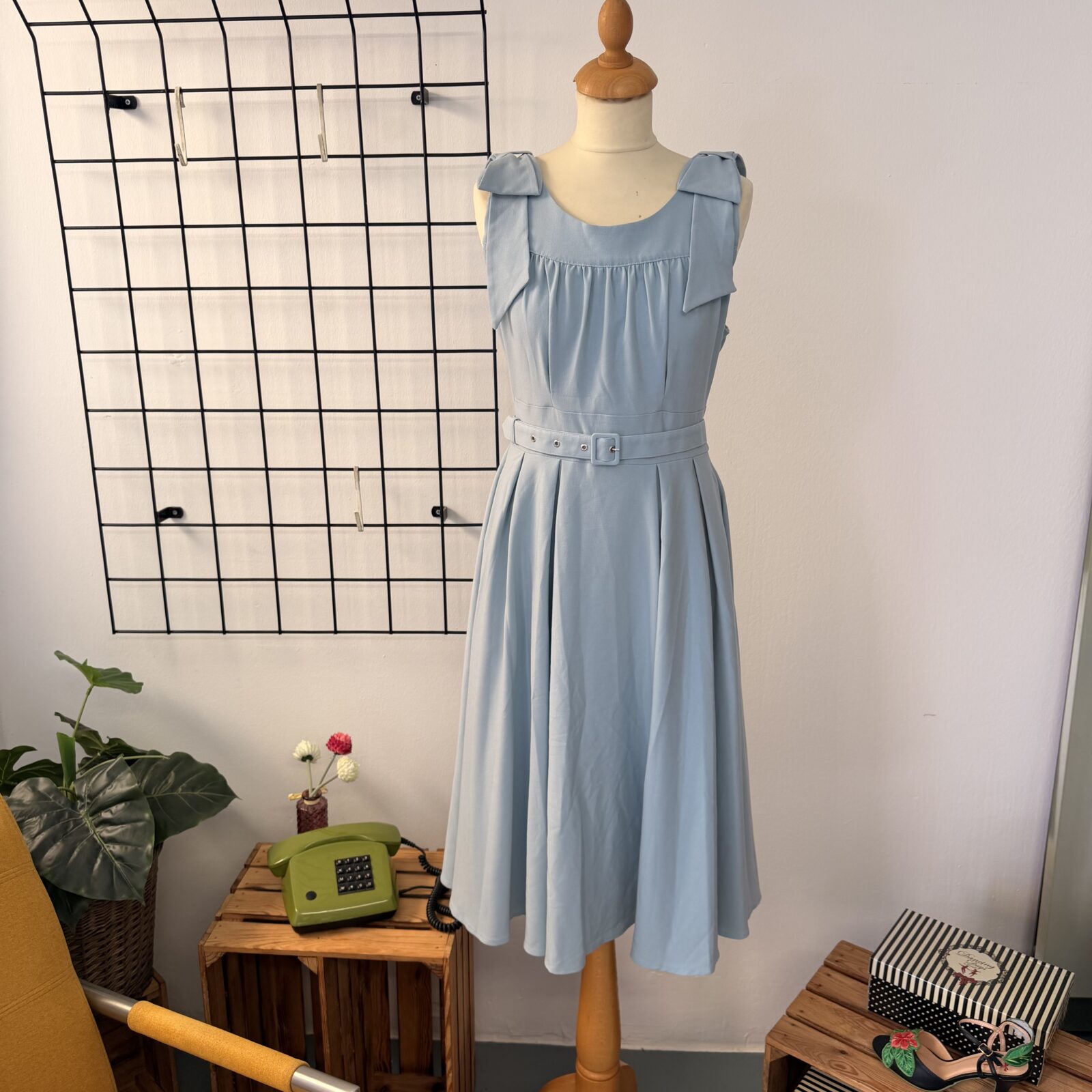 Miss Candyfloss Damen Kleid Hellblau Schleifen – Bild 2