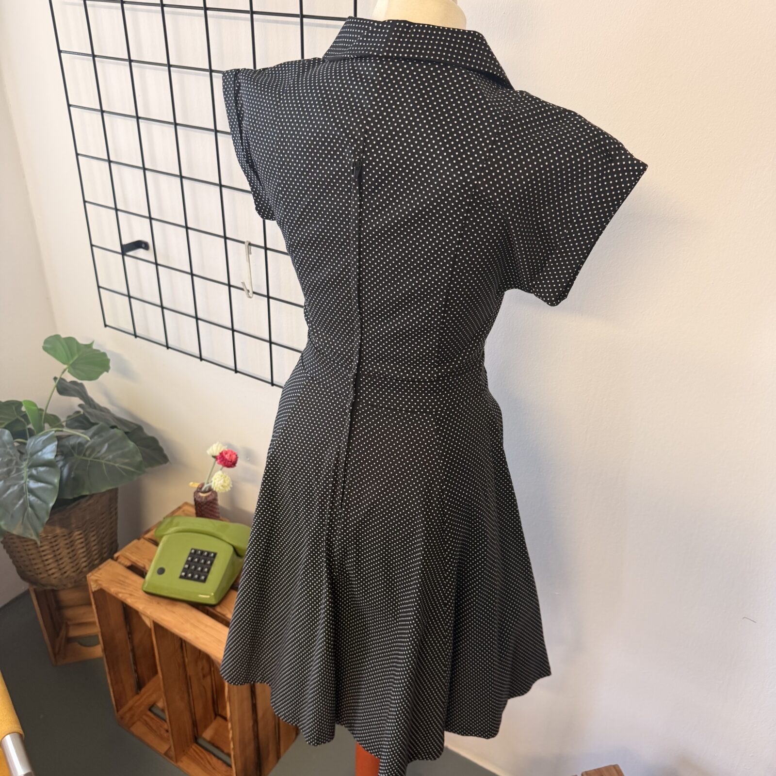 Banned Damen Kleid Schwarz Weiß Punkte - S – Bild 8