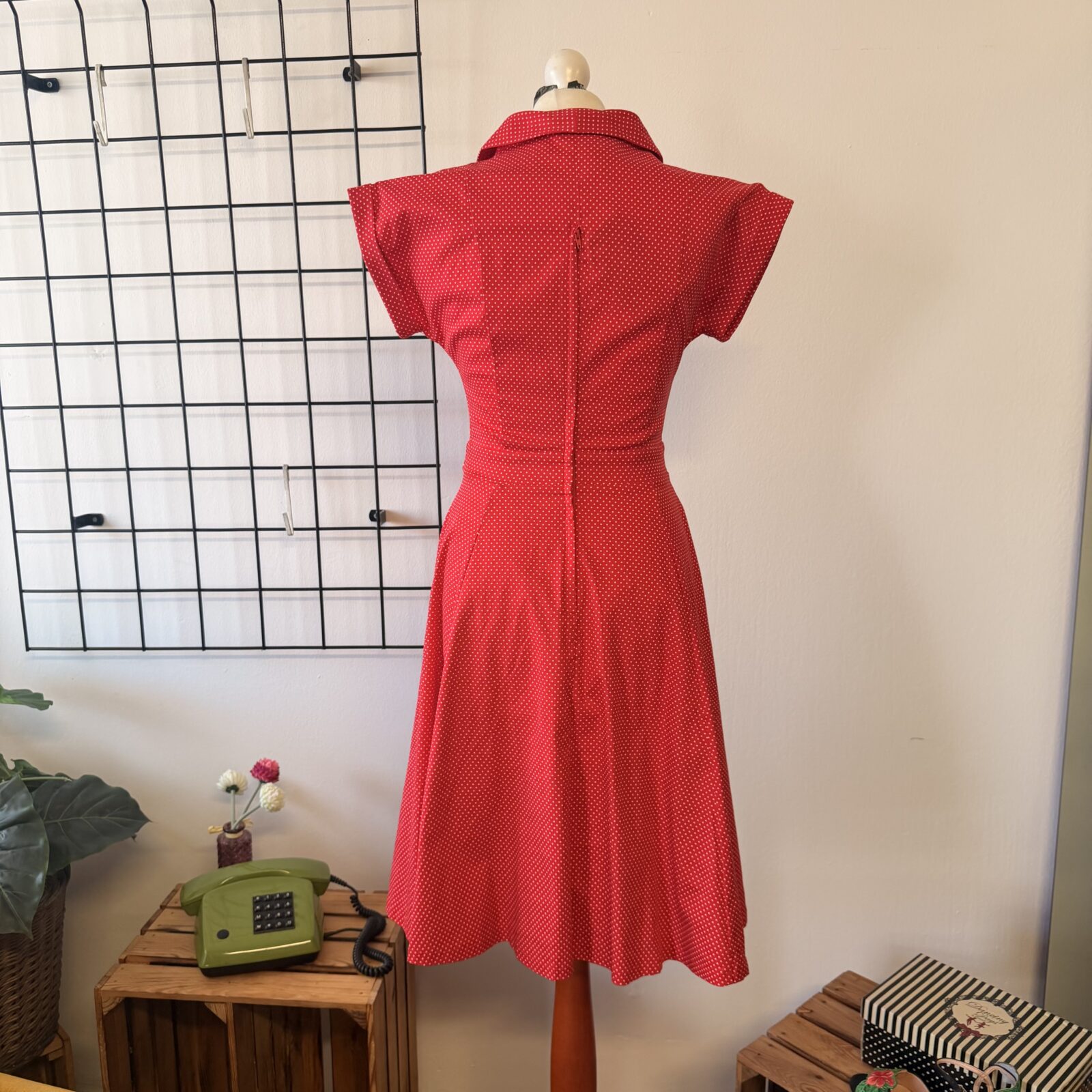 Banned Damen Kleid Rot Weiß Punkte - S – Bild 5
