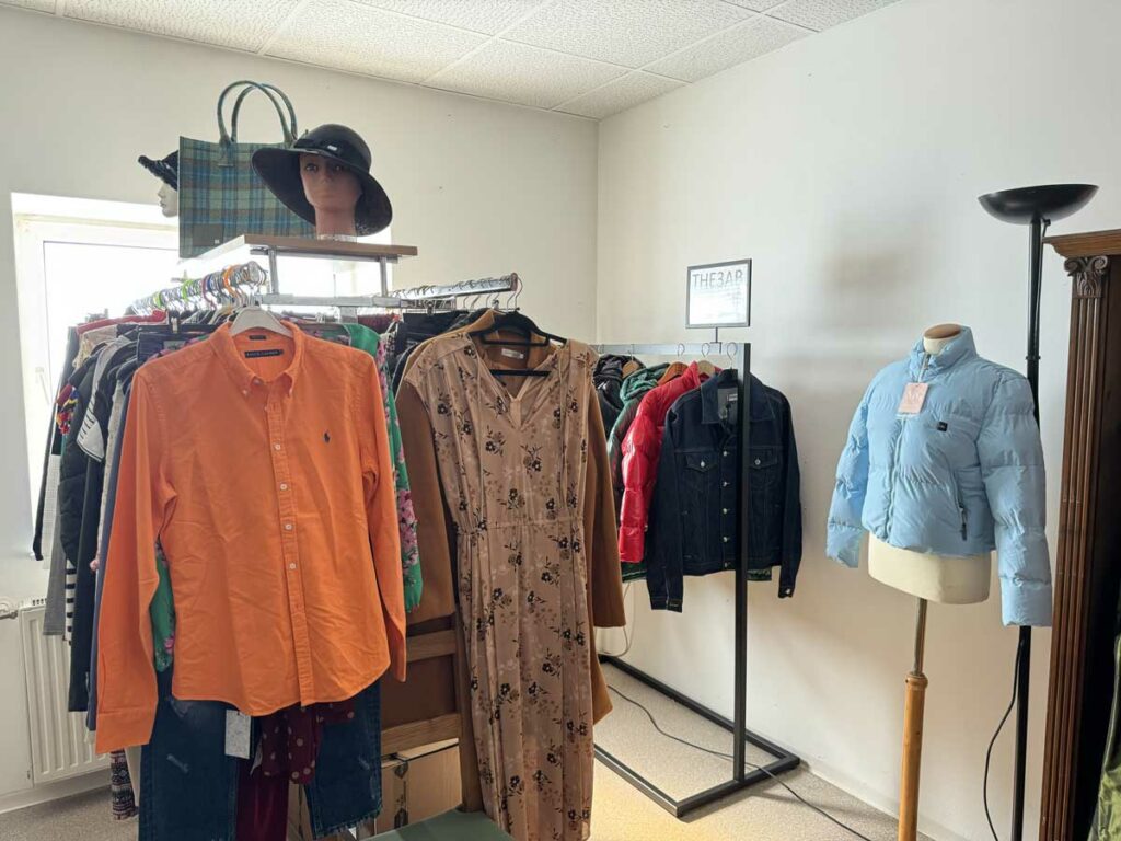 Second Hand Kleidung beim Sommer Sale Graz